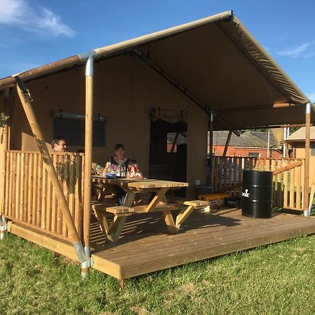 Отель Glamping Aan De Vleterbeke Vleteren Экстерьер фото